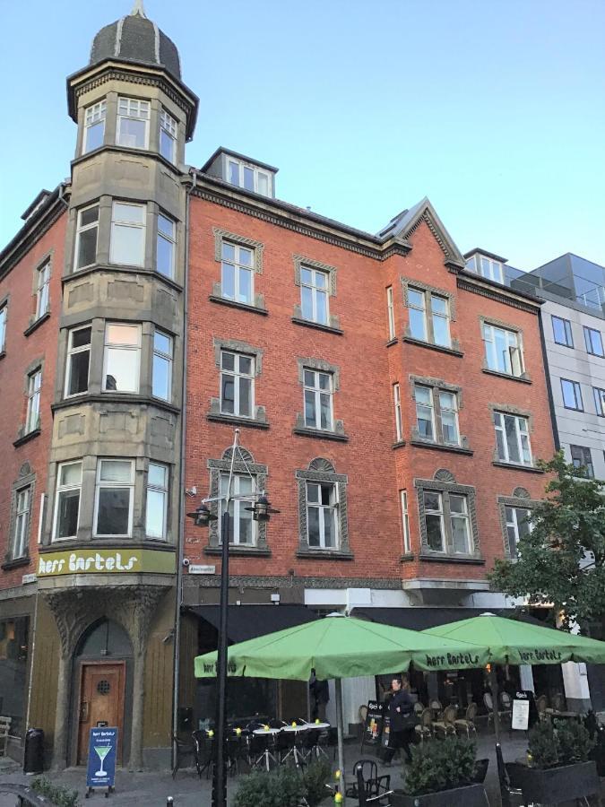 Hyggelig 2-Bedroom Apartment In The Center Of Århus Exteriér fotografie
